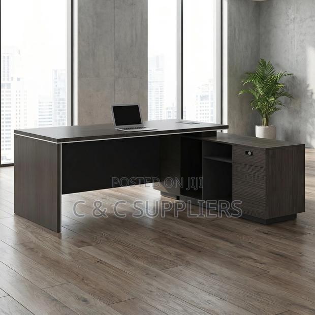 1.6 Meters Boss Office Desk - thumbnail 5