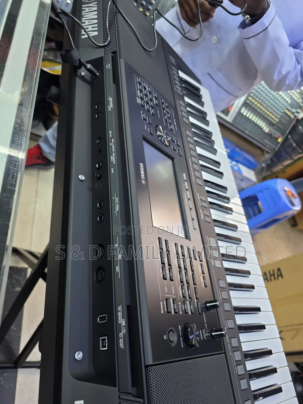 Yamaha PSR-Sx720+ Keyboard