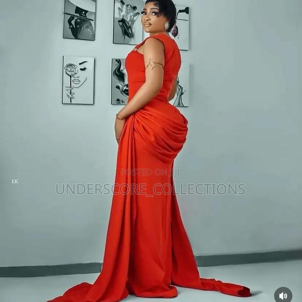 Magnificent Ladies Dinner Dresses - thumbnail 2