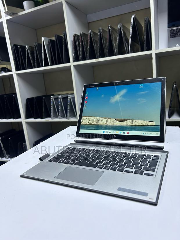 Laptop HP X2 4GB Intel Core i3 SSD 128GB - main view