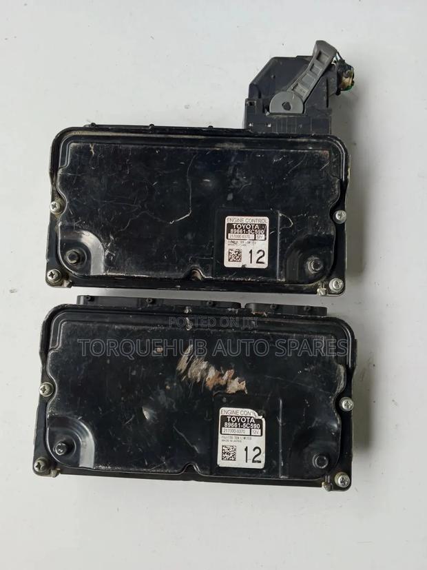 Toyota Sienta 2015 Engine Control Unit