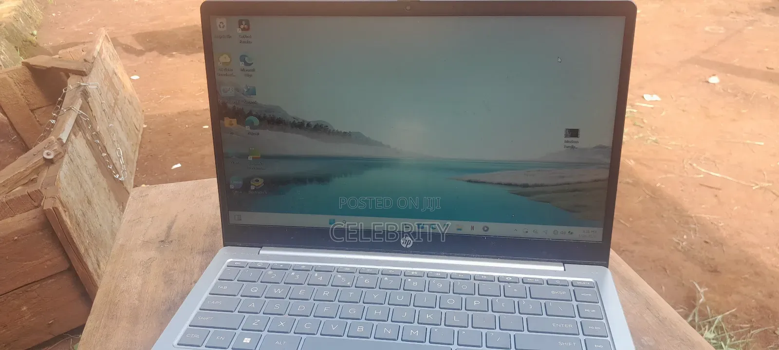 Laptop HP 14-ep0063 4GB Intel SSD 512GB