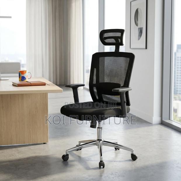 Office Chair : Black High-Back Ergonomic Office Chair - thumbnail 4