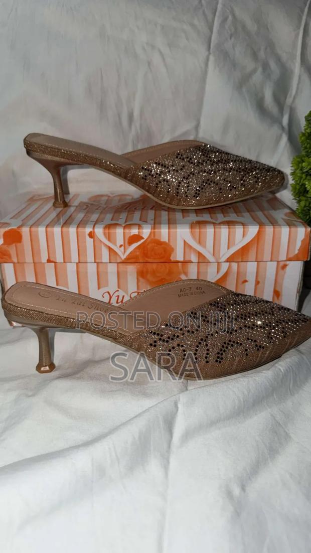High Classy Heals - thumbnail 3