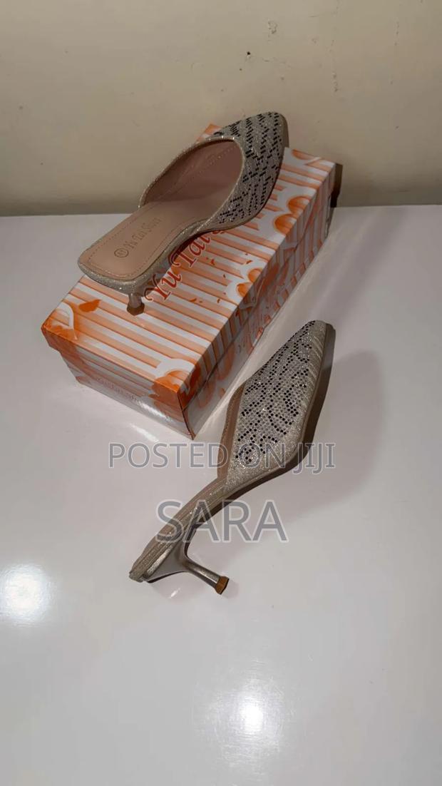 High Classy Heals - thumbnail 5