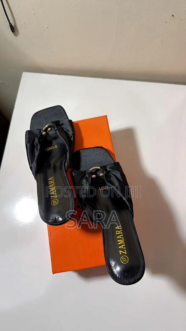 Woman Classy High Heals - thumbnail 3