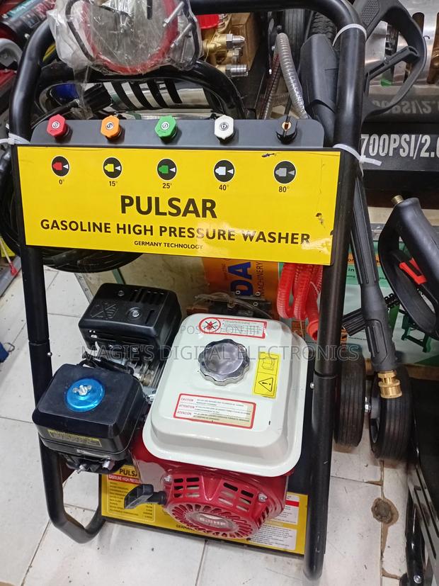 Well Performing 2800psi Pulsar Pressure Washer