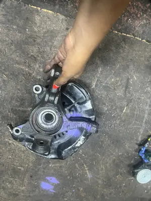 Wheel Hub Fielder/Axio/Vitz 2015