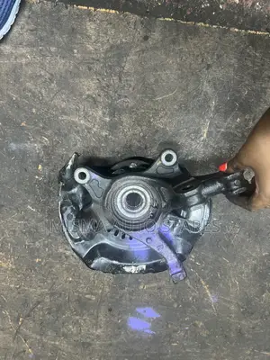Wheel Hub Fielder/Axio/Vitz 2015