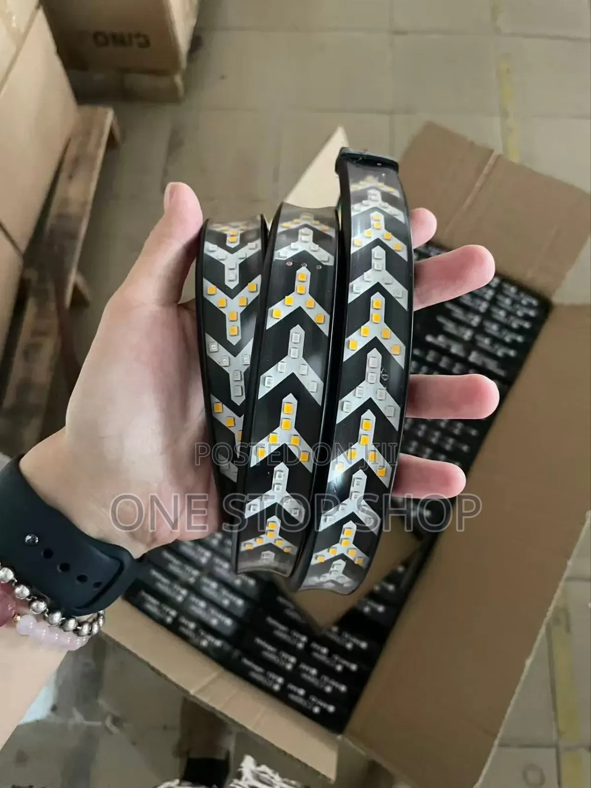 Fishbone_style Led Tailgate Light Strip for Trucks