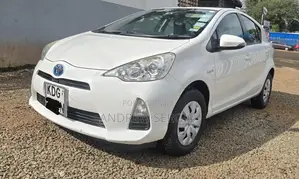 Toyota Aqua 2014 White