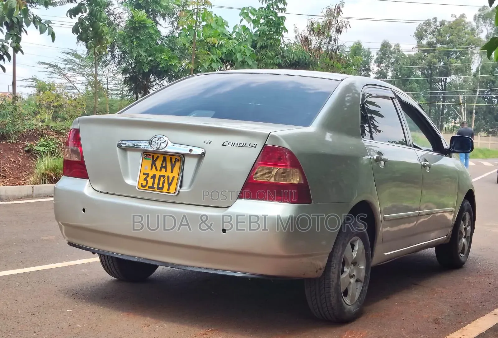 Toyota Corolla 2000 Beige