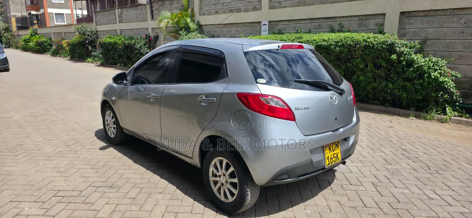 Mazda Demio 2010 Silver