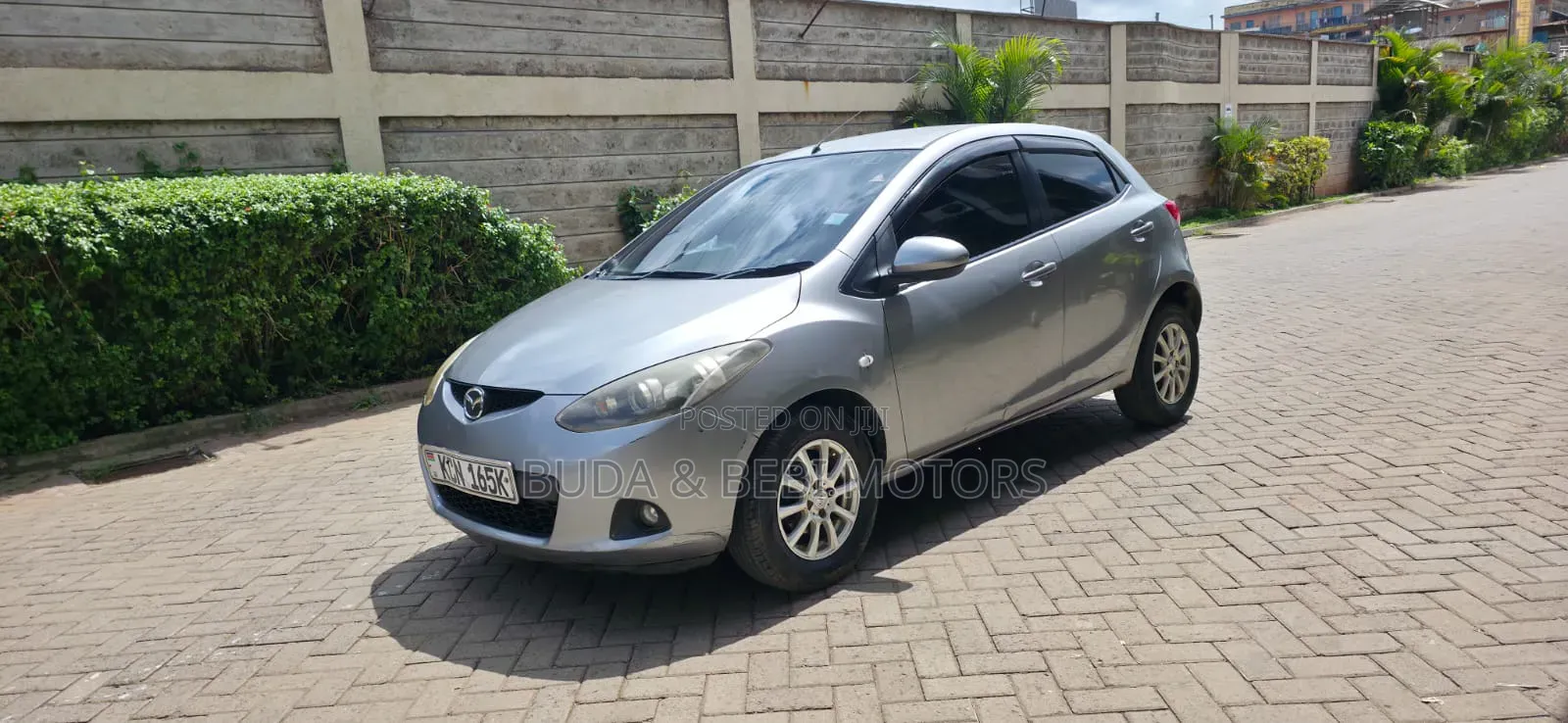 Mazda Demio 2010 Silver