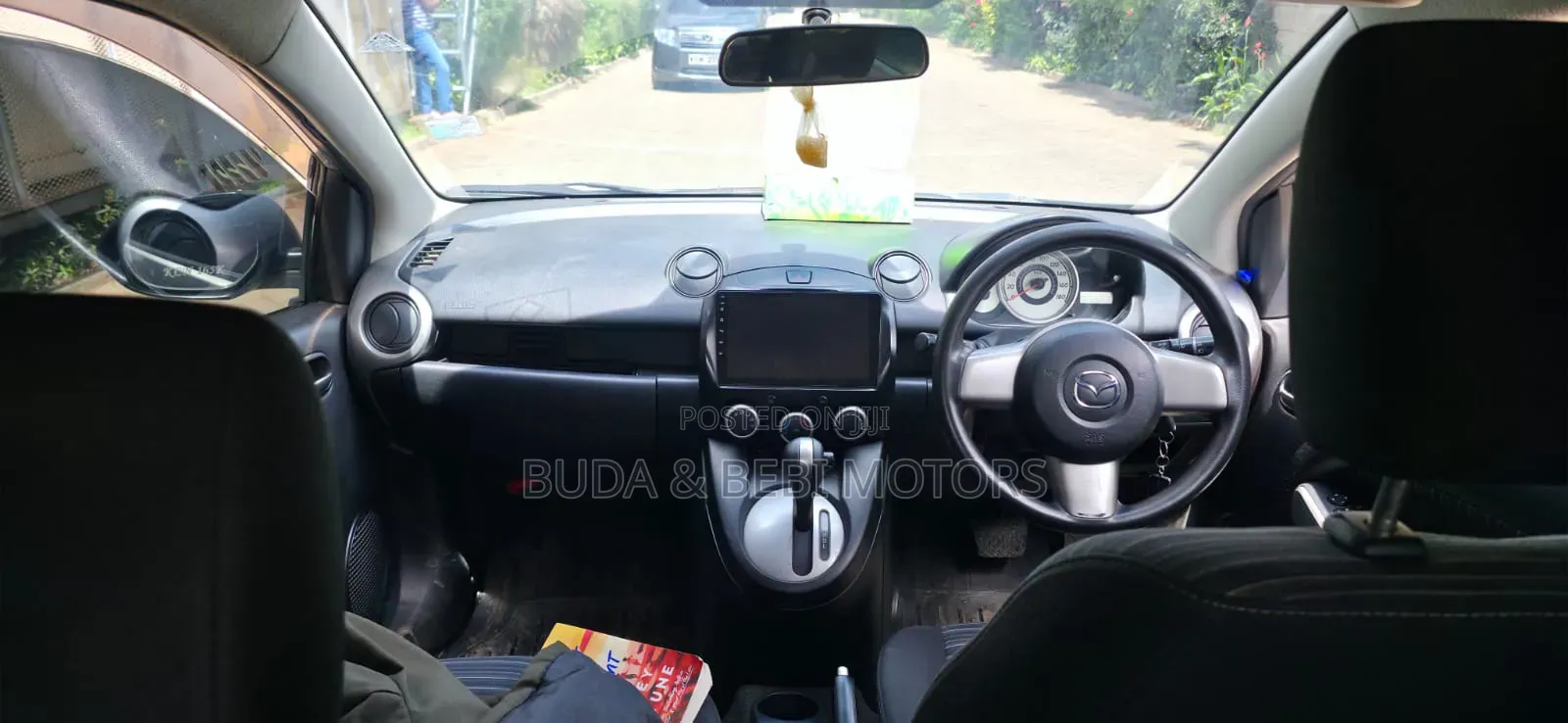 Mazda Demio 2010 Silver