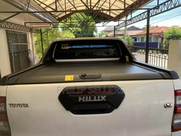This Toyota Hilux Just Got Upgraded With Our Premium Tonneau Cover