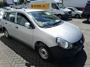 Nissan Advan 2020 Silver