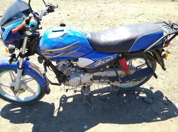 TVS HLX 125 2023 Blue - thumbnail 5