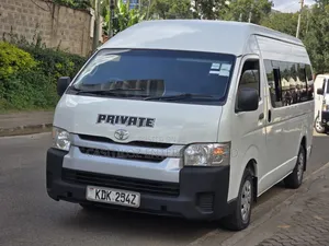 Toyota Grand HiAce 2017 White