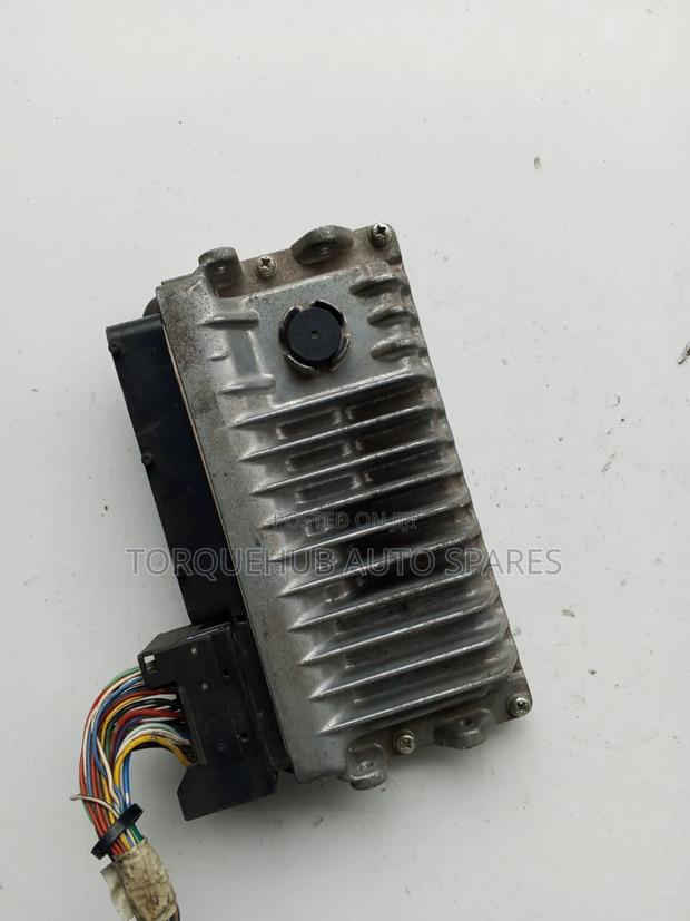 Toyota Spade 2012 Engine Control Unit - thumbnail 3
