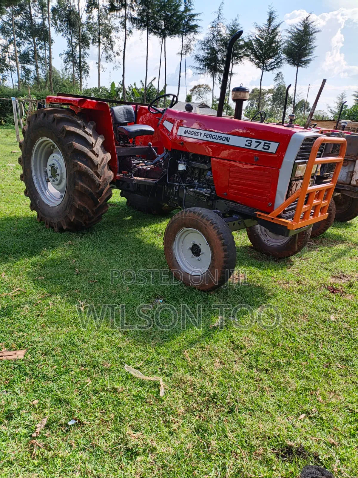 Tractor Massey 375