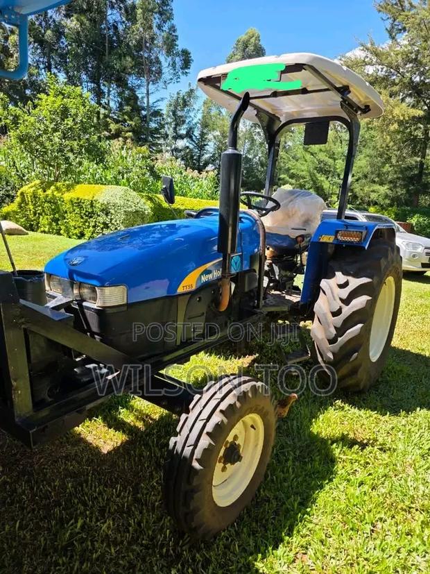 Newholland Tt 55 With Plough and Trailer - thumbnail 4