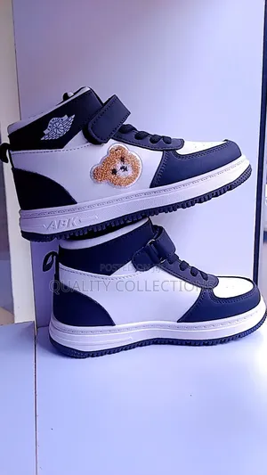 High Cut Kid Shoe