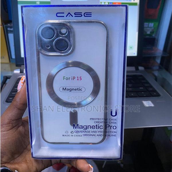 iPhone 15 Pro Max Magnetic Case - Clear Silver - thumbnail 2