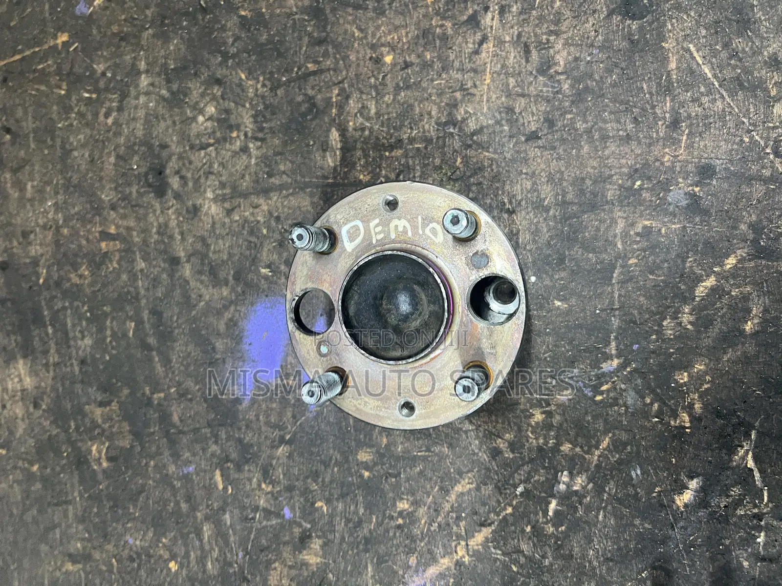 Rear Hub Mazda Demio 2012