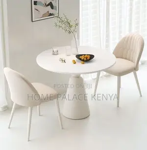Round Table: Round Coworking Table With Pedestal Base