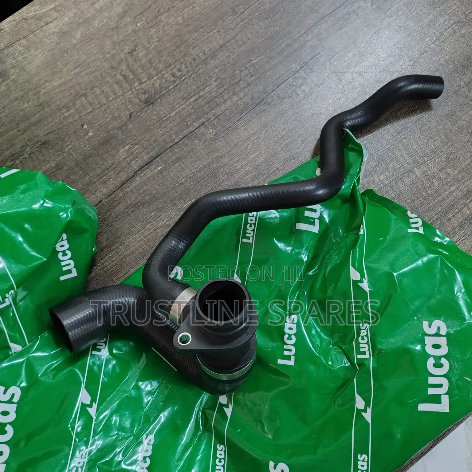 BMW X1 E84 N20 Engine Radiator Hose – Durable Cooling System Support