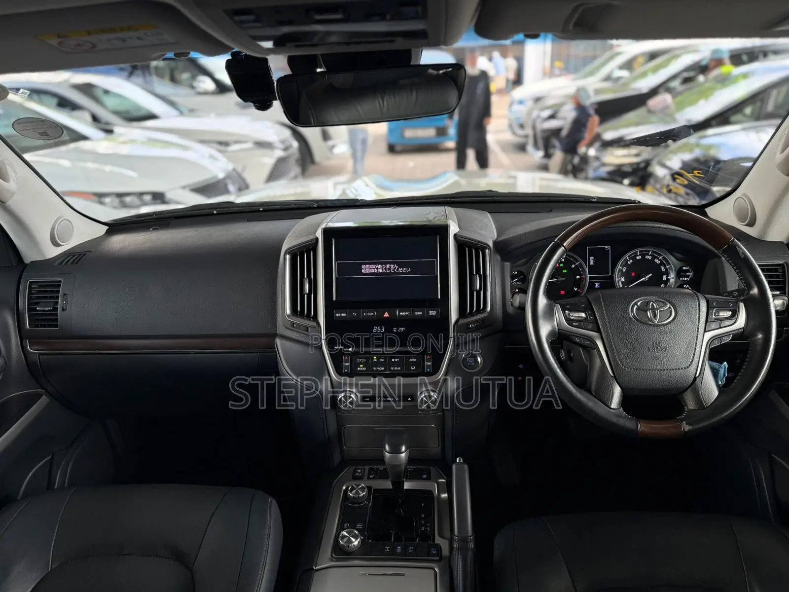Toyota Land Cruiser 4.6 V8 AX 2019 White