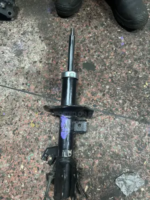 Front Shock Nissan Tiida