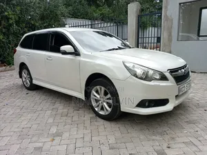 Subaru Legacy 2012 White
