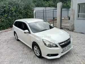 Subaru Legacy 2012 White