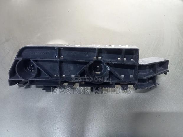 Honda Cr-v Re4 Front Bumper Slide