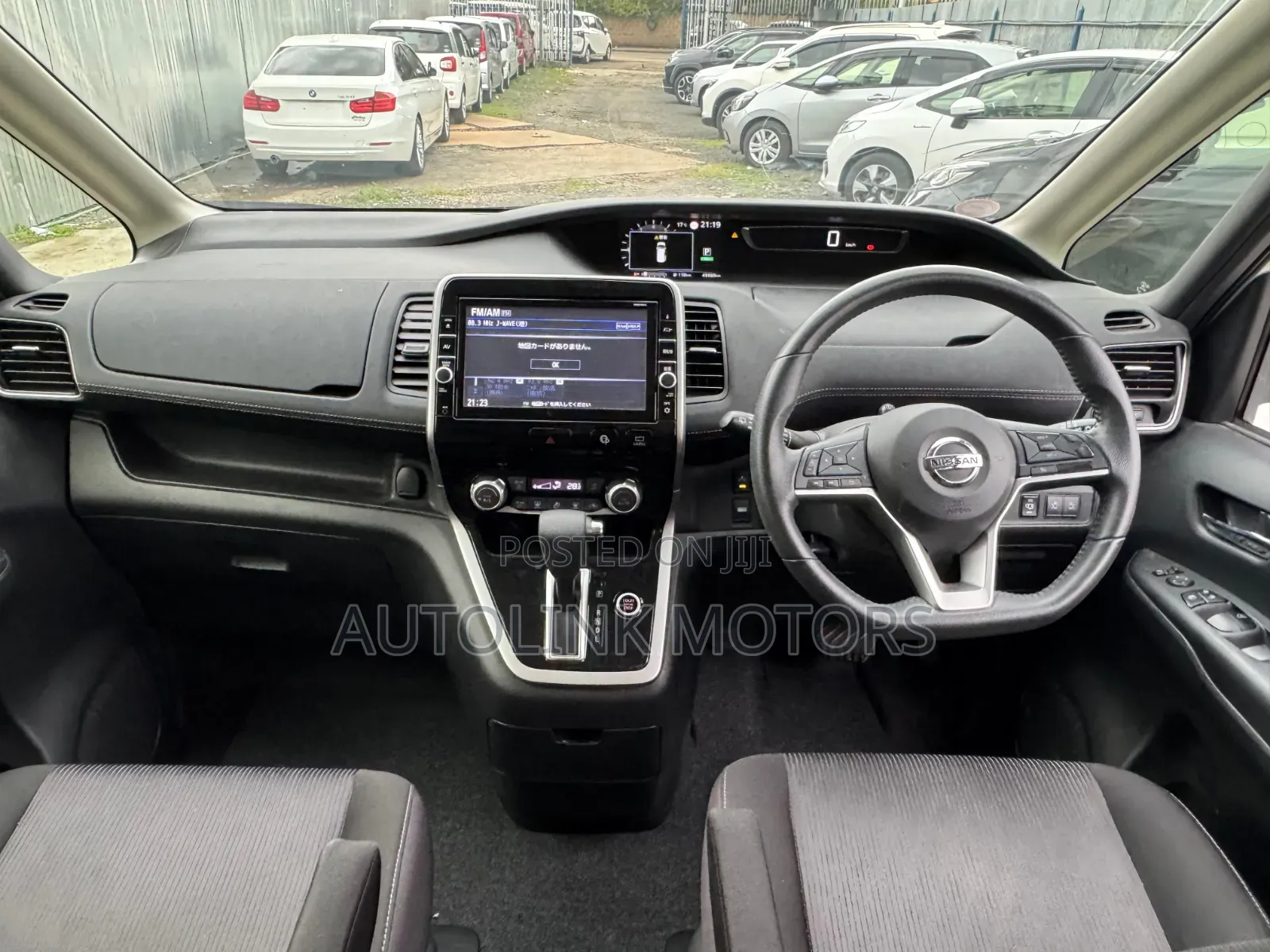 Nissan Serena 2019 Silver