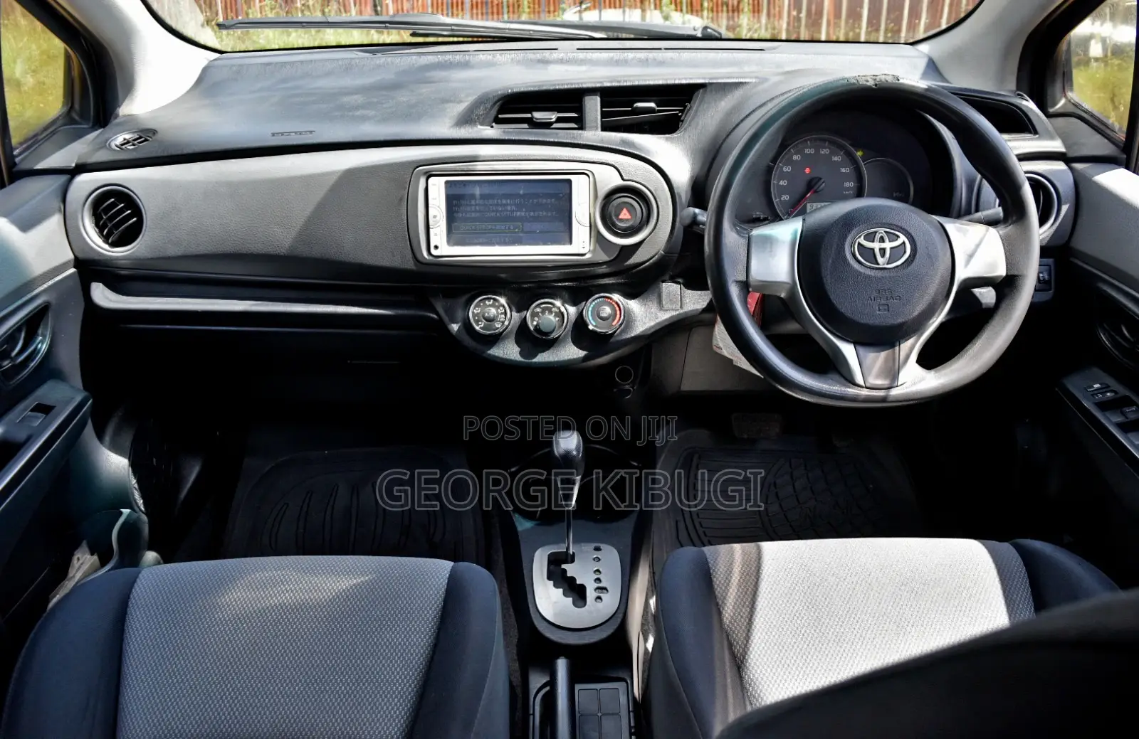 Toyota Vitz 2013 Black