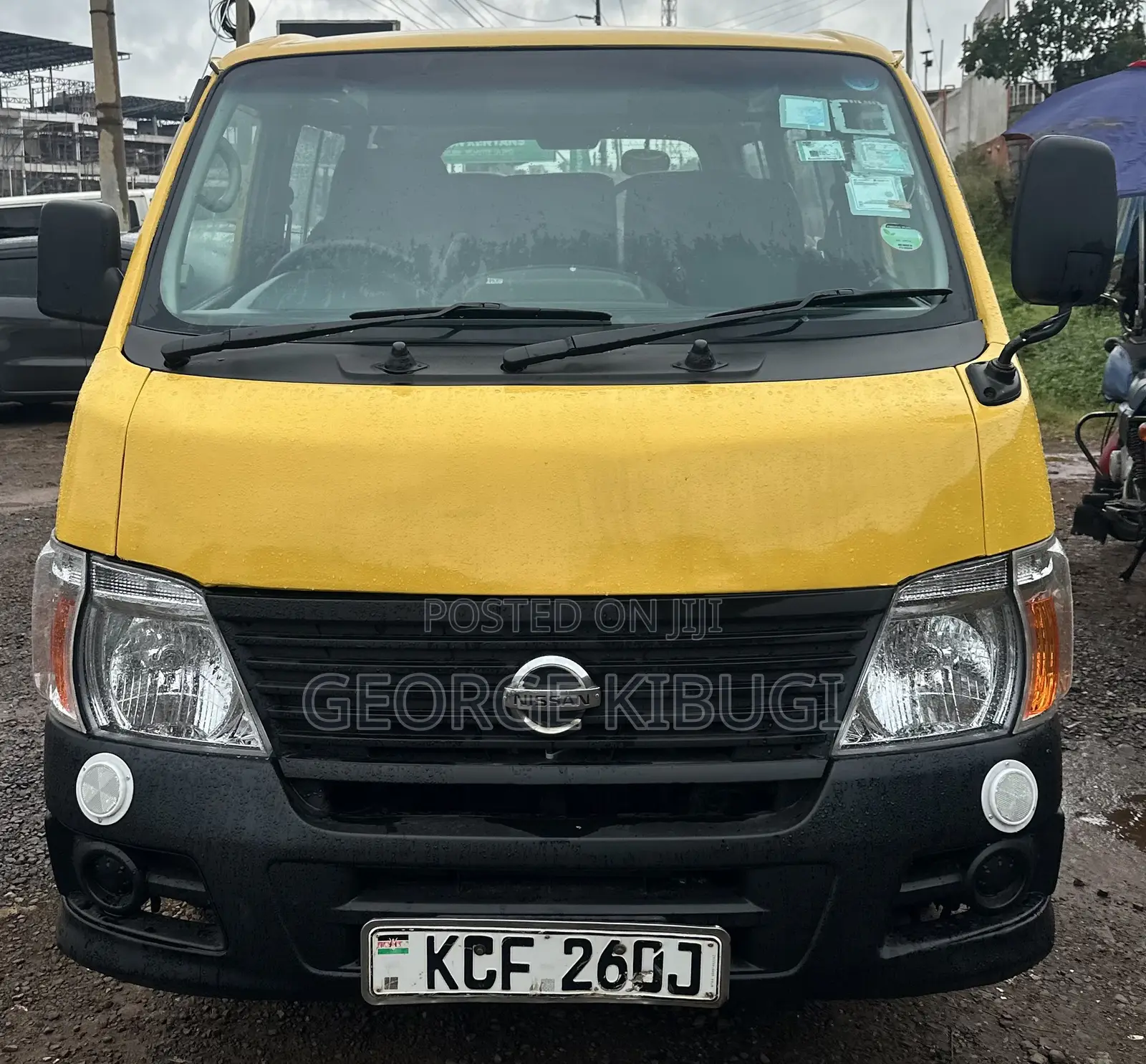 Nissan Caravan 2008 Yellow