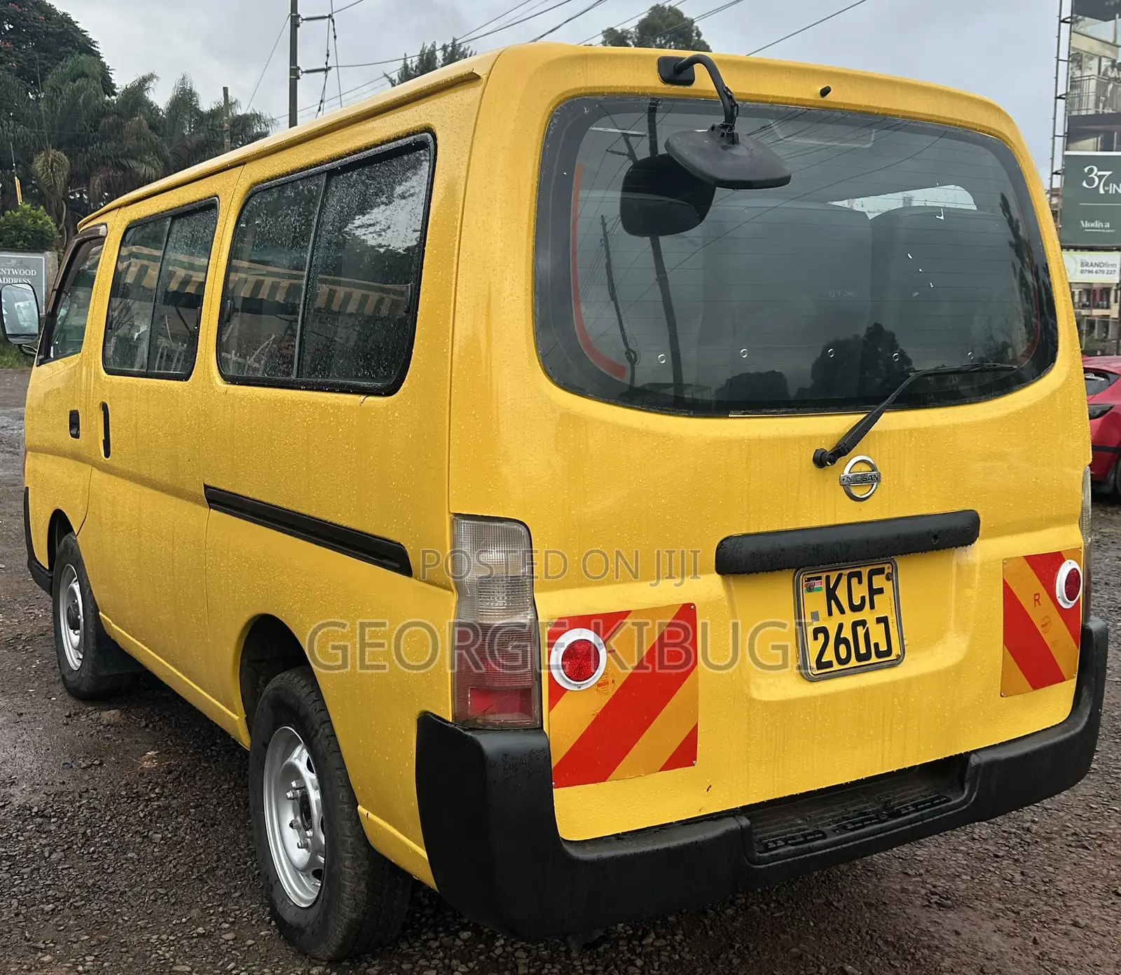 Nissan Caravan 2008 Yellow