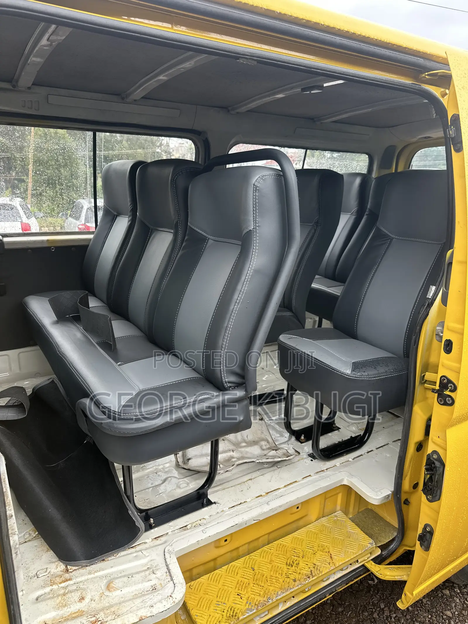 Nissan Caravan 2008 Yellow