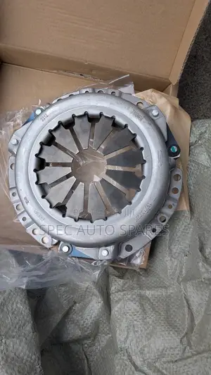 Pressure Plate Toyota Yaris ,Vitz ,Platz 1sz Engine