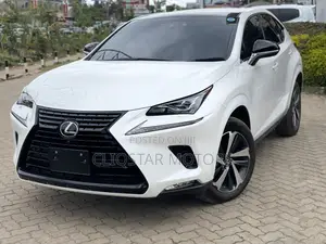 Lexus NX 300 FWD 2018 White