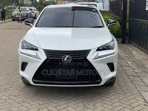 Lexus NX 300 FWD 2018 White
