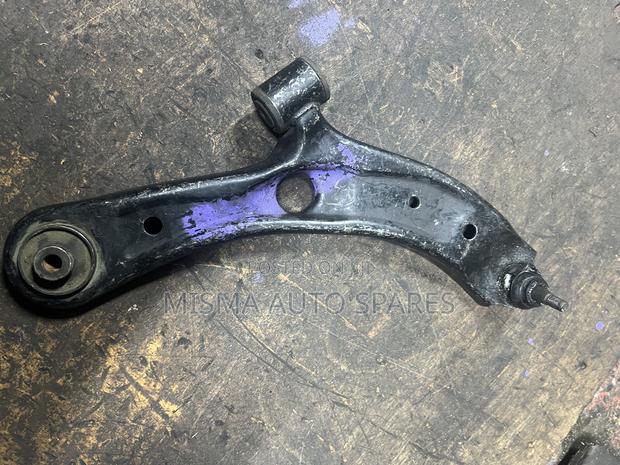 Control Arm Suzuki Swift 2010 - thumbnail 2