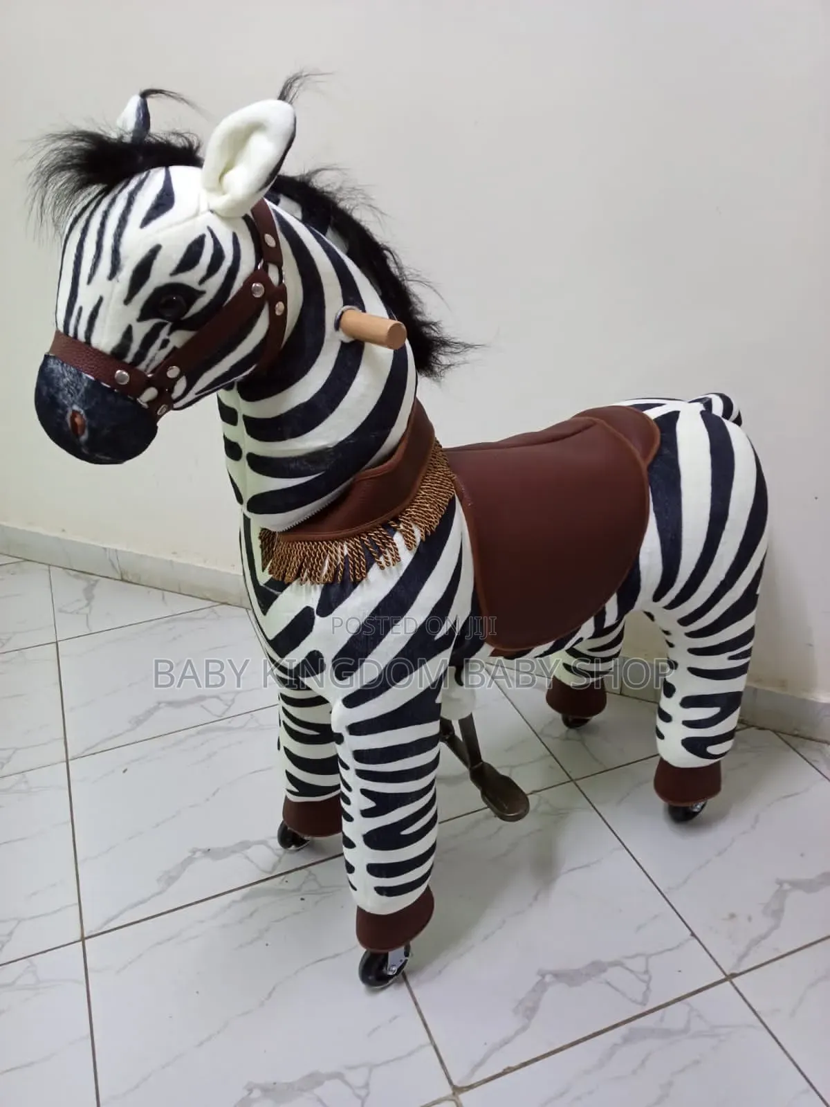 Big Peddling Horse