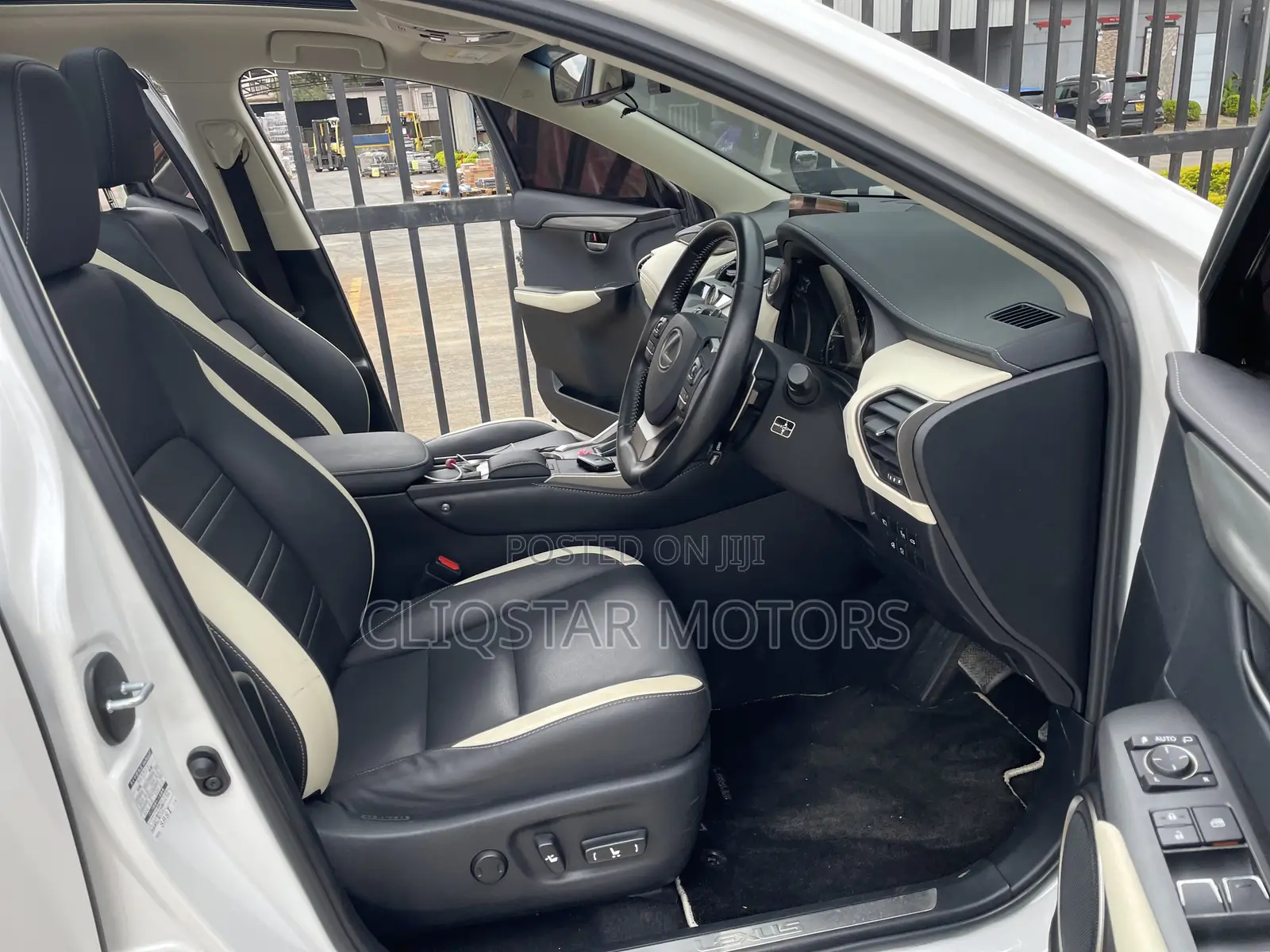 Lexus NX 300 FWD 2018 White