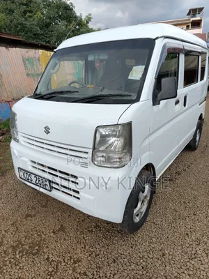 Suzuki Every Wagon 2017 White