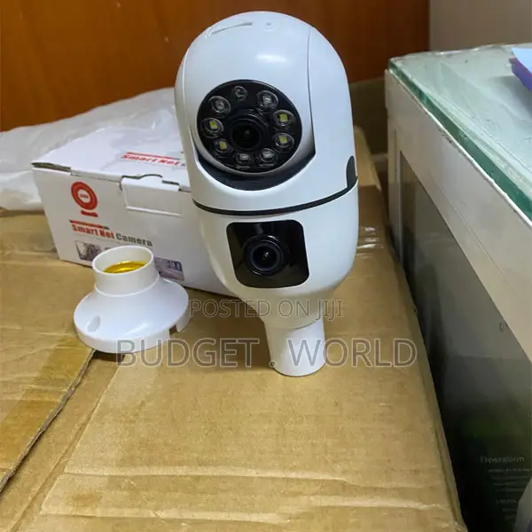 Intelligent Dual Lens Bulb Camera With Night Vision and Motion Tracki