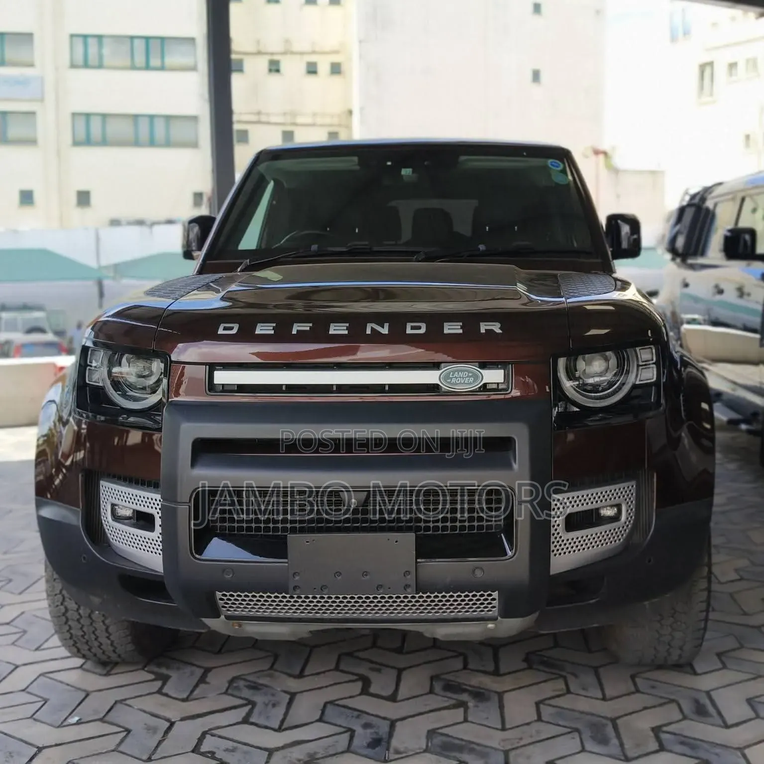 Land Rover Defender X-Dynamic SE 2023 Brown